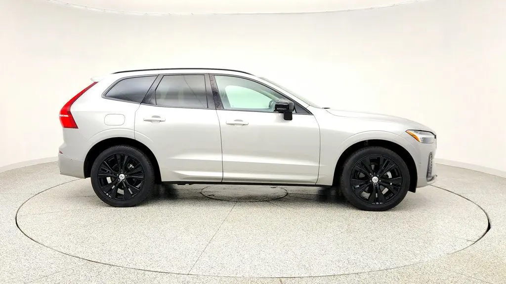 2024 Volvo XC60 - $29,295
