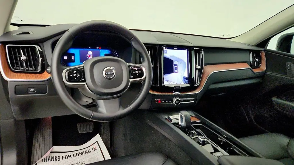 2024 Volvo XC60 - $29,295