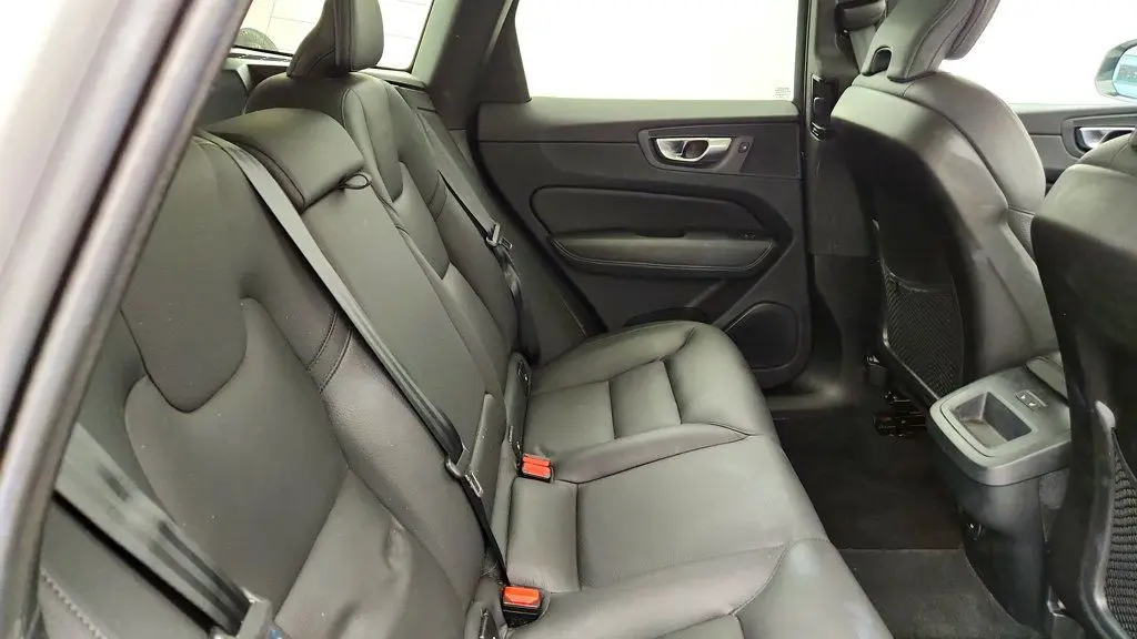 2024 Volvo XC60 - $29,295