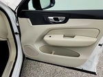 2024 XC60 Thumbnail 26