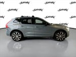 2024 XC60 Thumbnail 4