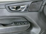 2024 XC60 Thumbnail 18