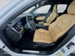 2022 XC60 Thumbnail 11