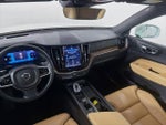 2022 XC60 Thumbnail 25