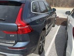 2022 XC60 Thumbnail 3