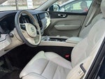 2022 XC60 Thumbnail 5