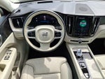 2022 XC60 Thumbnail 14