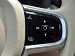 2022 XC60 Thumbnail 25