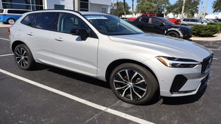 2024 Volvo XC60 with Silver Dawn Metallic Exterior