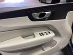 2024 XC60 Thumbnail 15