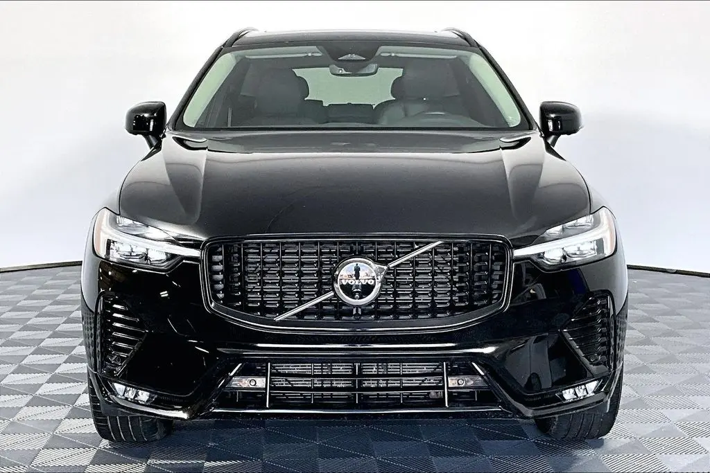 2024 Volvo XC60 - $37,941