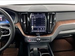 2024 XC60 Thumbnail 6