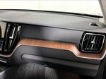 2024 XC60 Thumbnail 16
