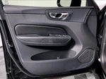 2024 XC60 Thumbnail 23