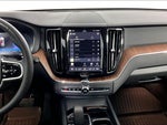 2024 XC60 Thumbnail 6