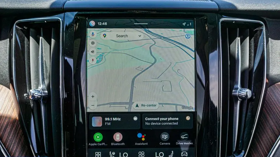 2024 Volvo XC60 B5 Plus Dark Theme