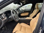 2022 XC60 Thumbnail 22