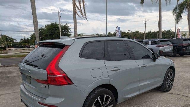 2024 Volvo XC60 B5 Plus Dark Theme