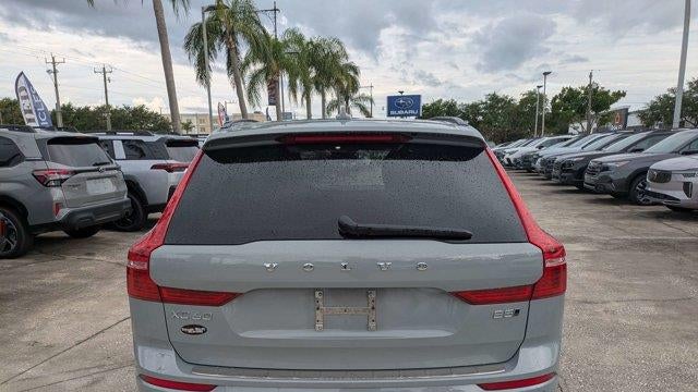2024 Volvo XC60 B5 Plus Dark Theme