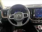 2024 XC60 Thumbnail 5