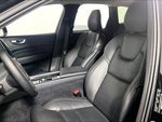 2024 XC60 Thumbnail 25