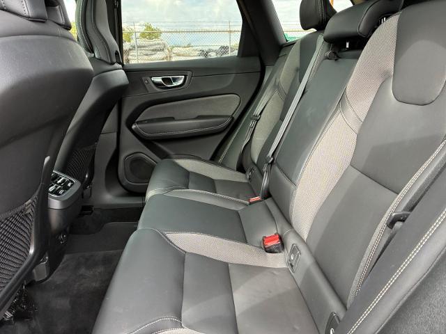 2022 Volvo XC60 - $30,101