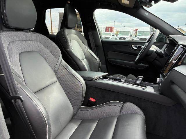 2022 Volvo XC60 - $30,101