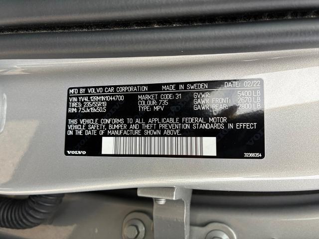 2022 Volvo XC60 - $30,101