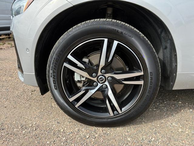 2022 Volvo XC60 - $30,101