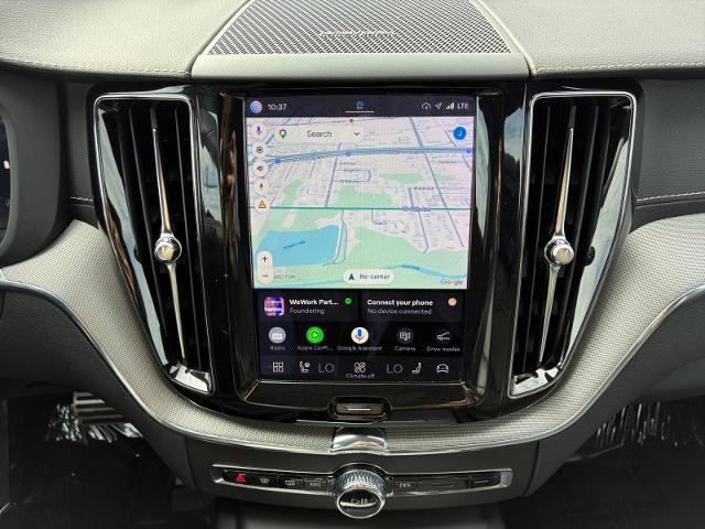2022 Volvo XC60 - $30,101