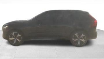 2024 Volvo XC60 B5 Ultimate Dark Theme