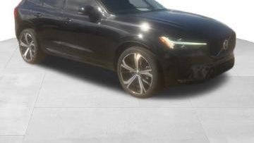 2024 Volvo XC60 B5 Ultimate Dark Theme