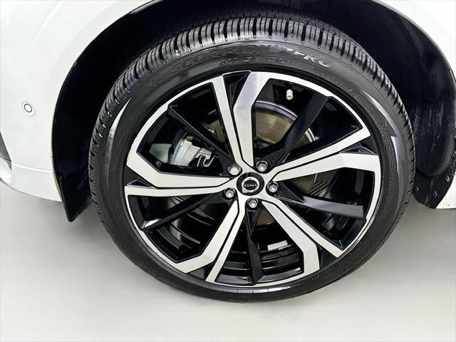 2024 Volvo XC60 - $35,172