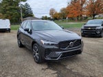 2024 XC60 Thumbnail 3