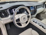 2024 XC60 Thumbnail 15