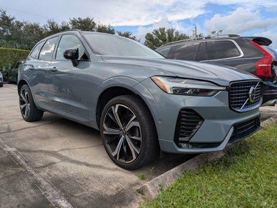 Photo of a 2023 Volvo XC60 AWD B5 Ultimate Dark Theme 4DR SUV for sale