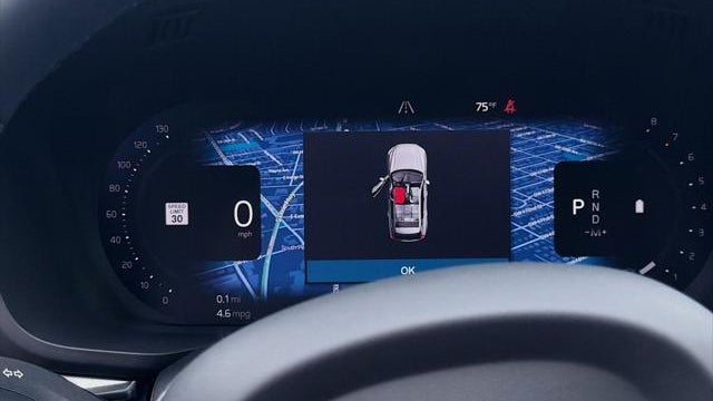 2024 Volvo XC60 B5 Ultimate Dark Theme