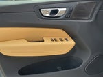 2024 XC60 Thumbnail 9