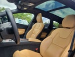 2024 XC60 Thumbnail 12
