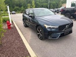 2024 XC60 Thumbnail 4