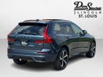 2024 XC60 Thumbnail 3