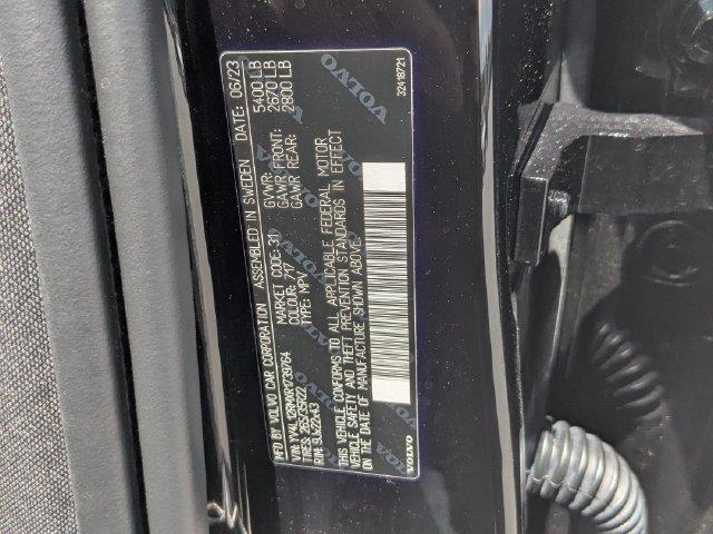 2024 Volvo XC60 - $31,992