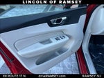 2023 XC60 Thumbnail 17