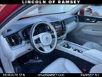 2023 XC60 Thumbnail 13