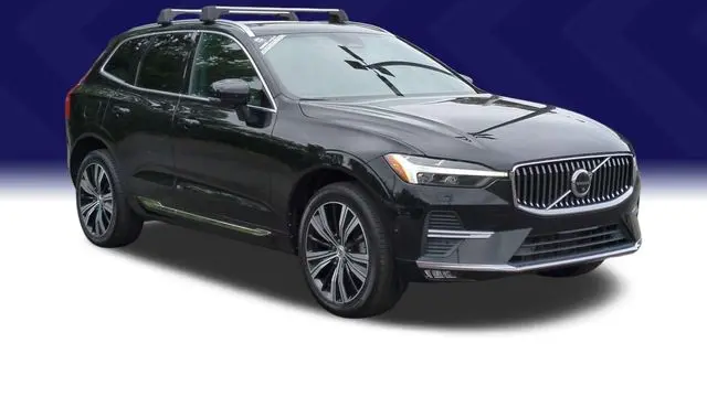 2023 Volvo XC60 B5 Plus Bright Theme