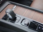 2023 XC60 Thumbnail 24