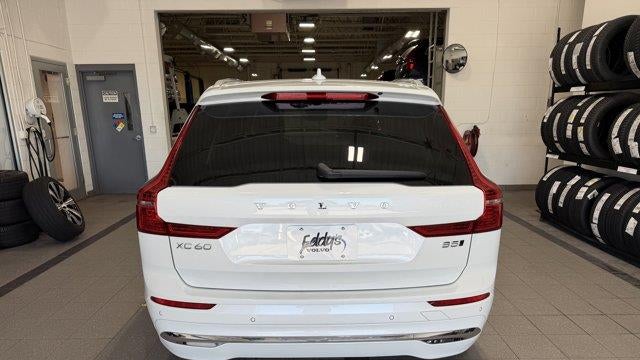 2023 Volvo XC60 B5 Plus Bright Theme