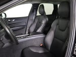 2023 XC60 Thumbnail 30