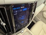 2023 XC60 Thumbnail 17