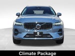 2023 XC60 Thumbnail 3
